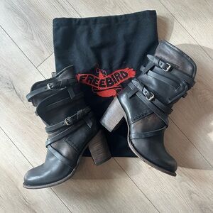Bakers Women's Black Heeled Boots